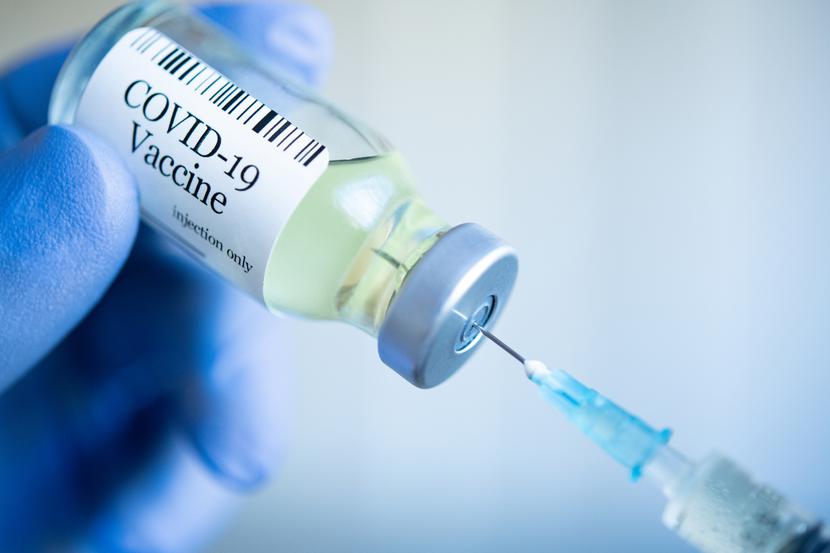 Druga dawka szczepionki: według MZ nie można zmienić terminu jej podania