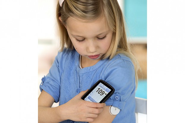 Darowizna sensorów FreeStyle Libre dla ukraińskich dzieci z cukrzycą