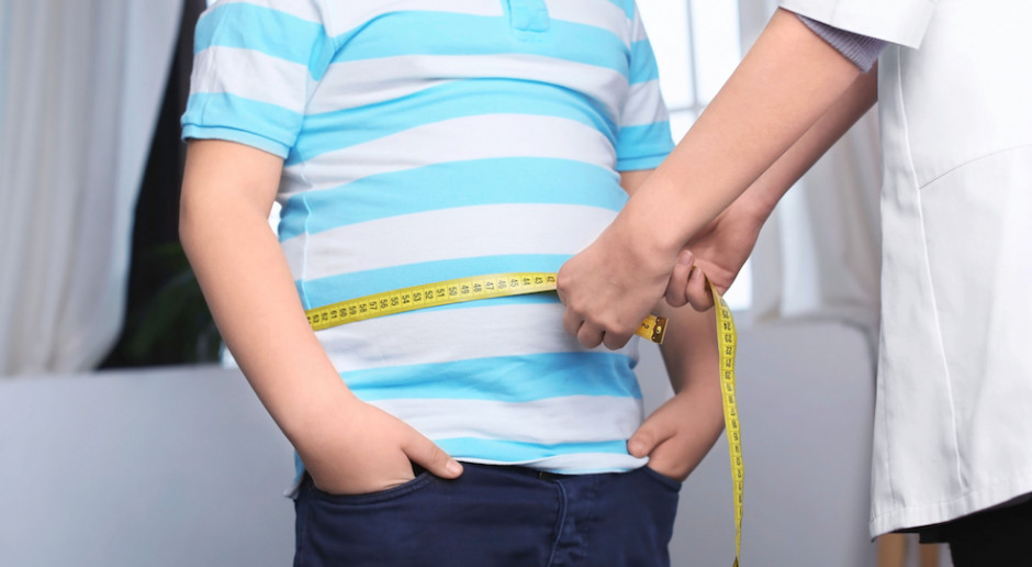 Aż 80 proc. otyłych dzieci staje się otyłymi dorosłymi. “Szukajmy rozwiązania w szkole”